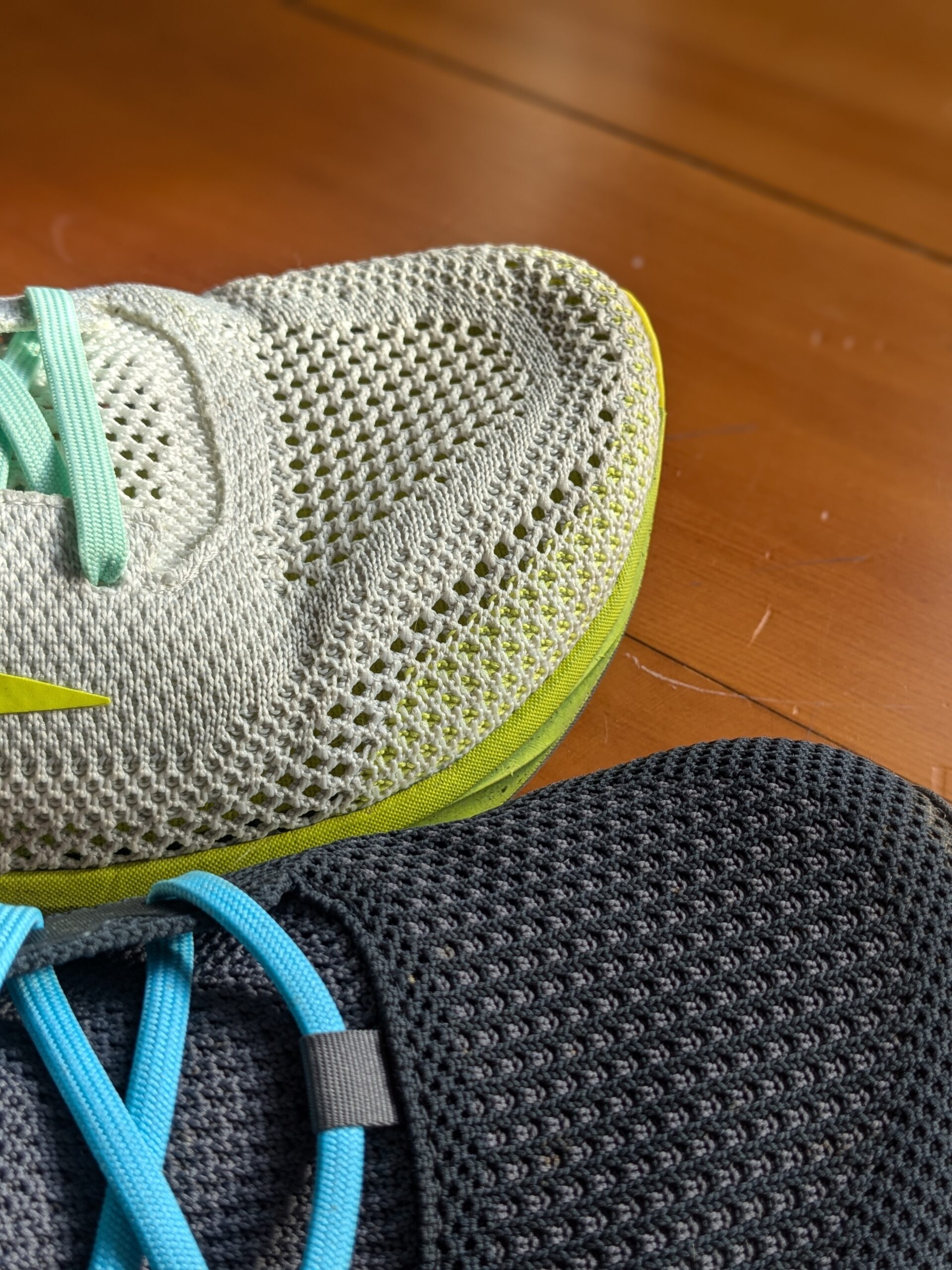 Altra Escalante Comparison Upper Material