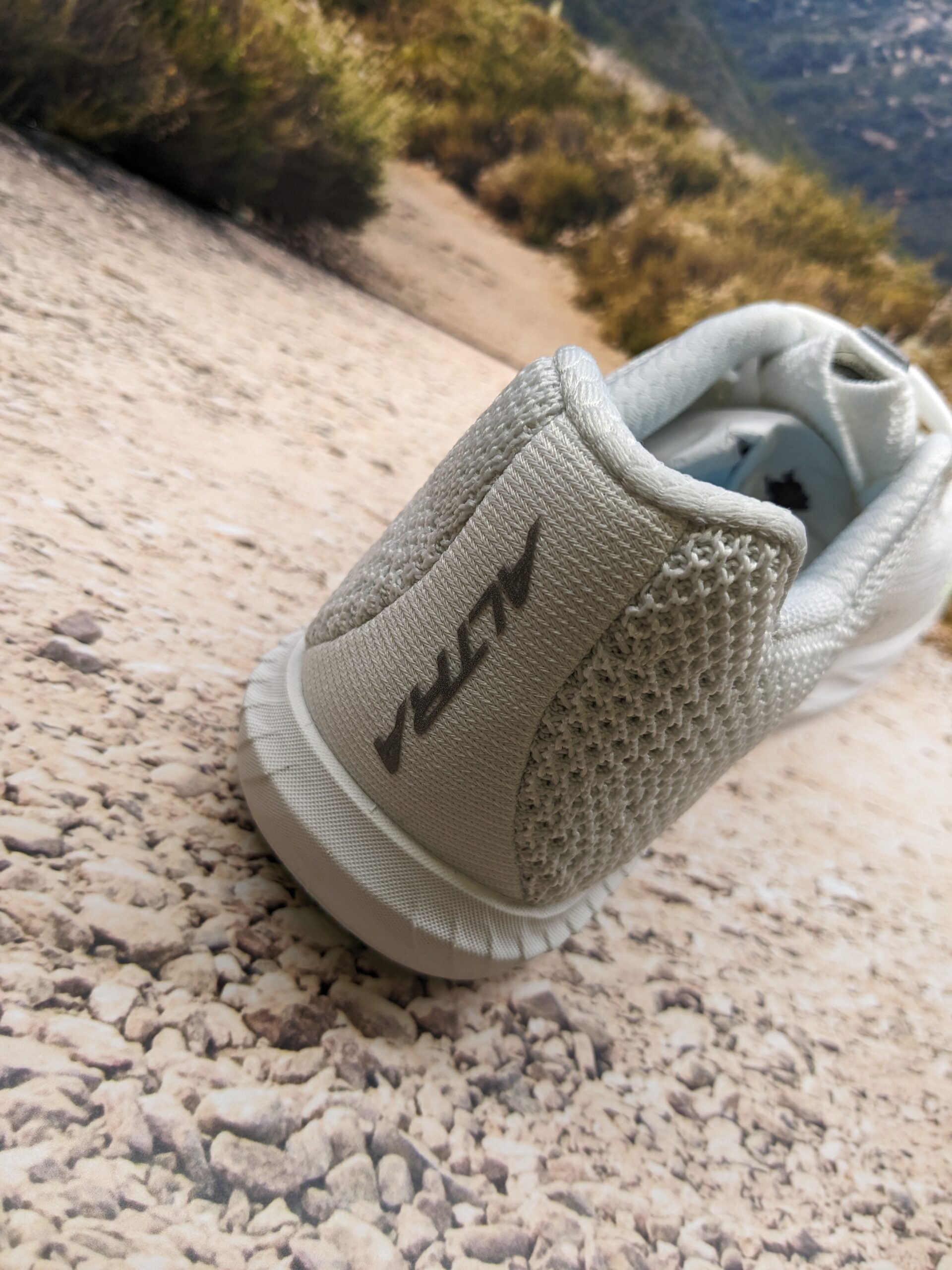 Altra Escalante Racer heel