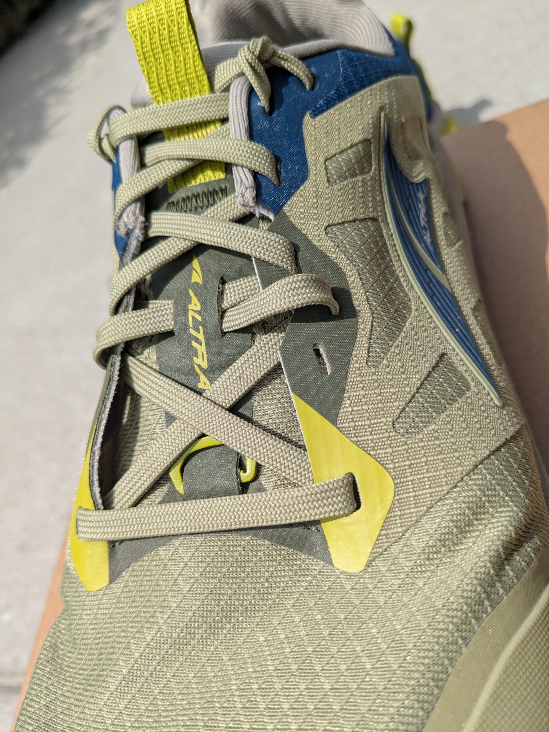 Altra Lone Peak 9 Laces