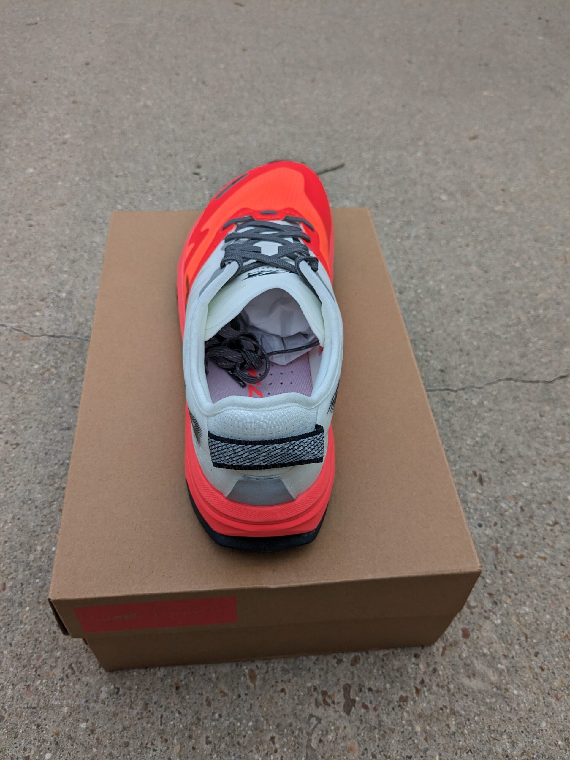 Altra Mont Blanc Carbon Ankle Opening