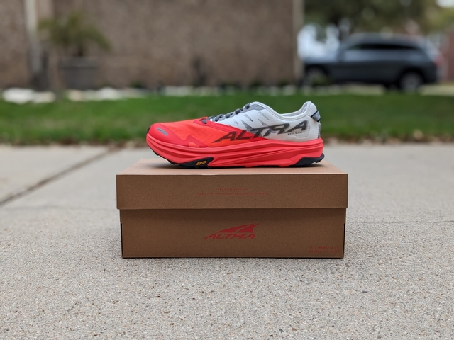Altra Mont Blanc Carbon Review – A fast foot shaped trail shoe!