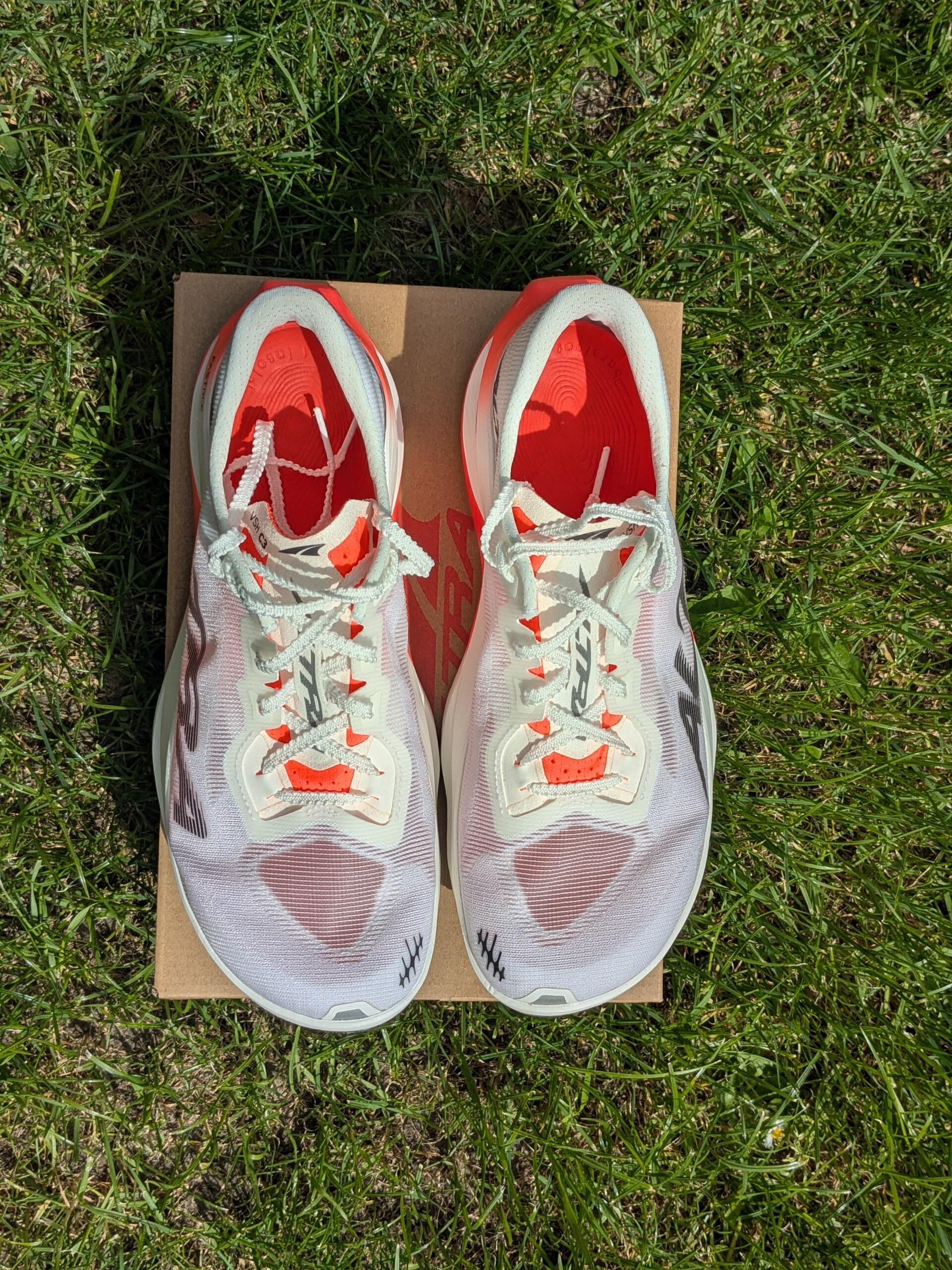 Altra Vanish Carbon 3 pair viewed from above on the shoe box