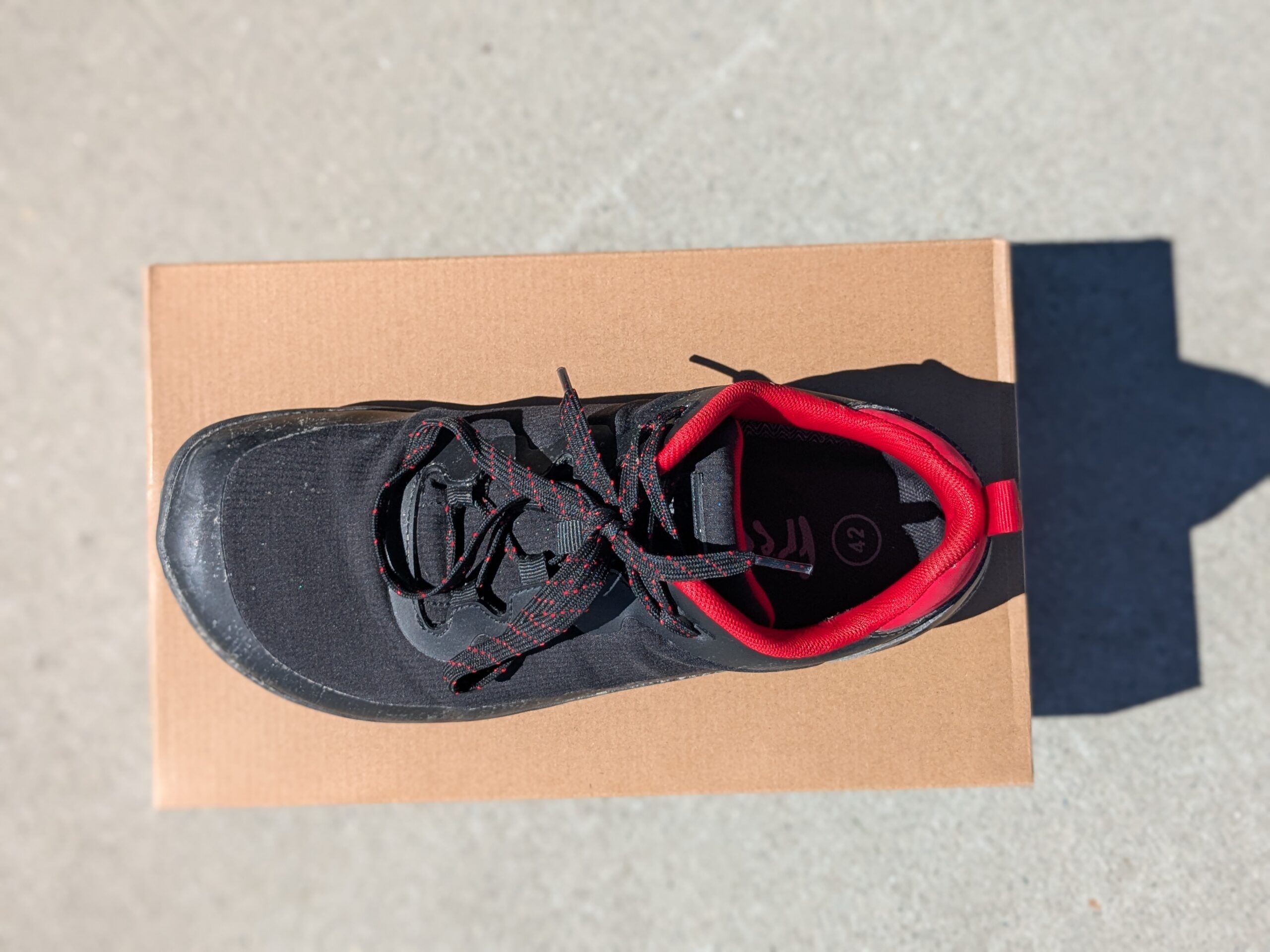 Freet wide fit toe box