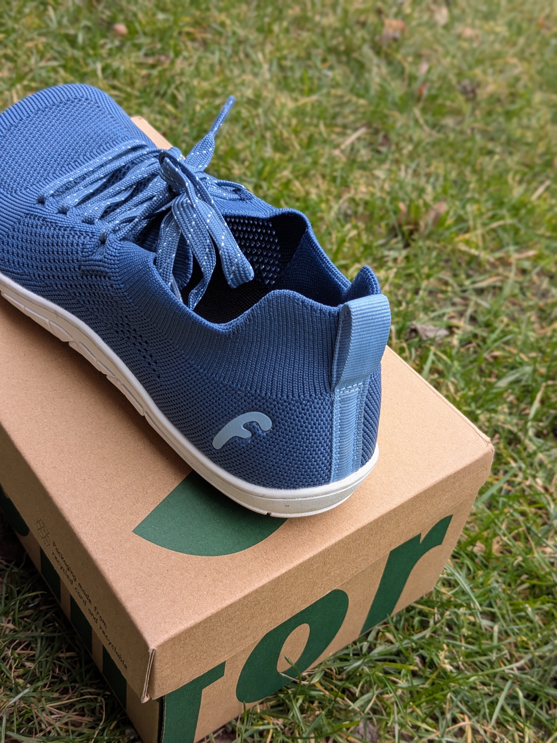 Freet Tanga 3 heel showing the soft unstructured heel counter and Freet logo
