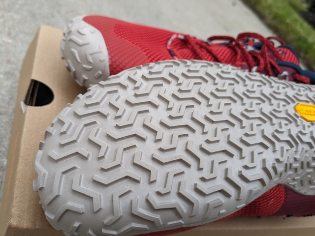 Merrell Vapor Glove vs Trail Glove: Which Barefoot Shoe Is Right for You?