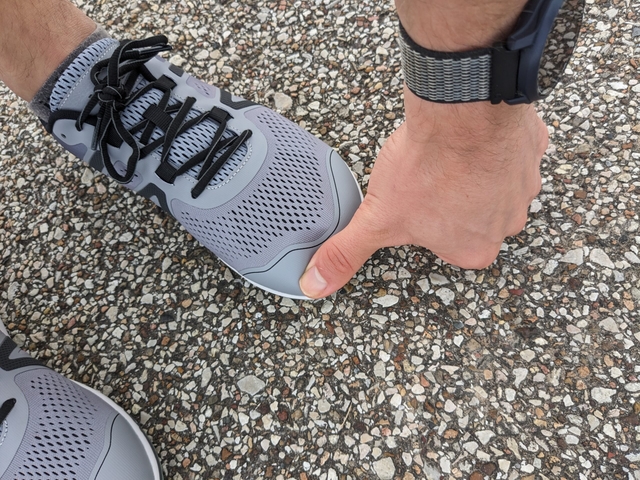 How Should a Barefoot Shoe Fit?