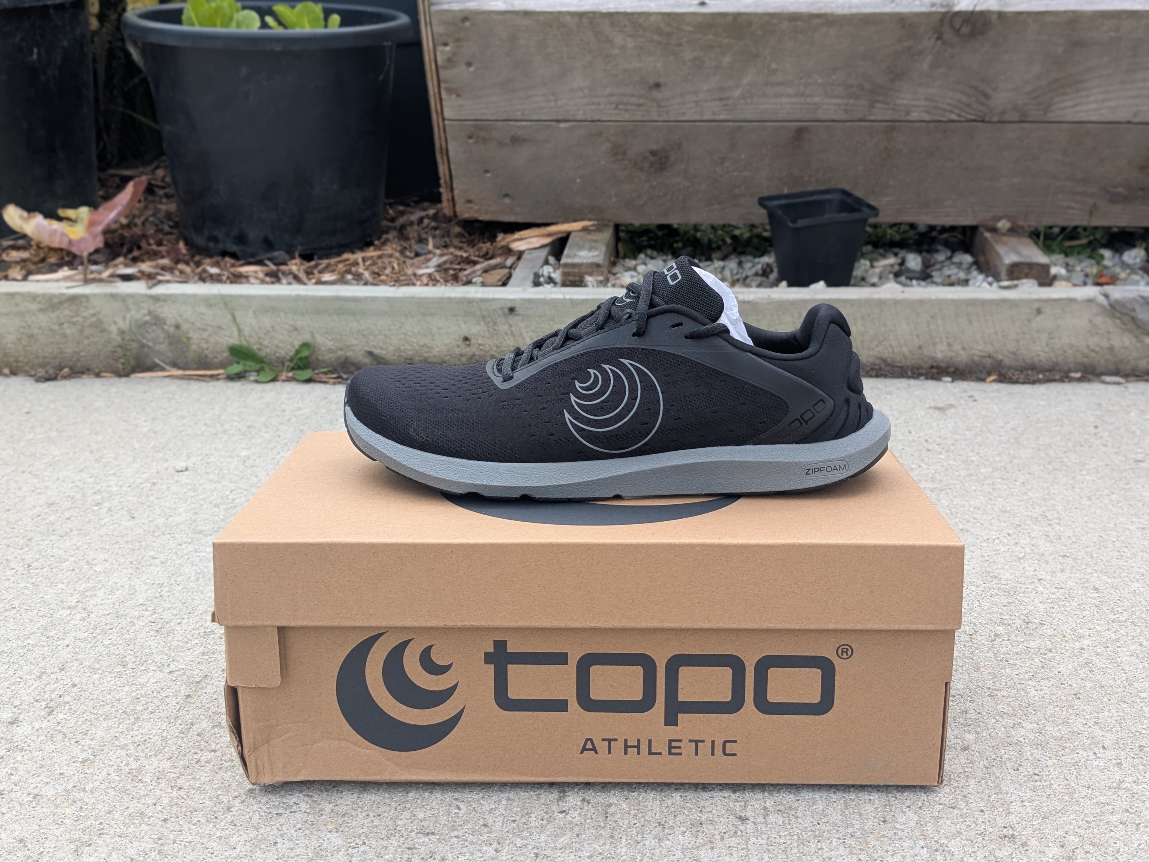Topo Athletic ST-6