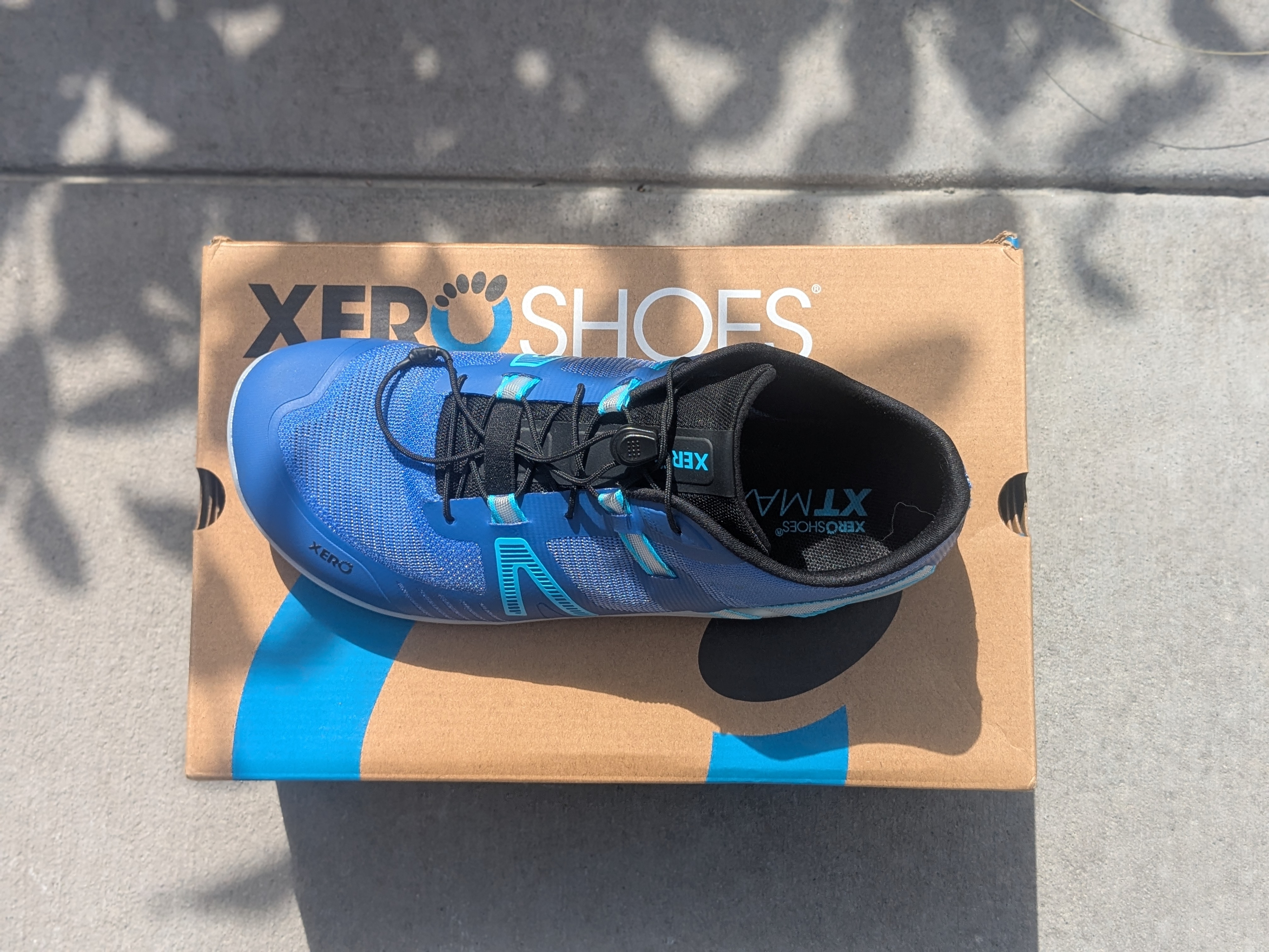 Xero Shoes XT Max top down view showing toe box width