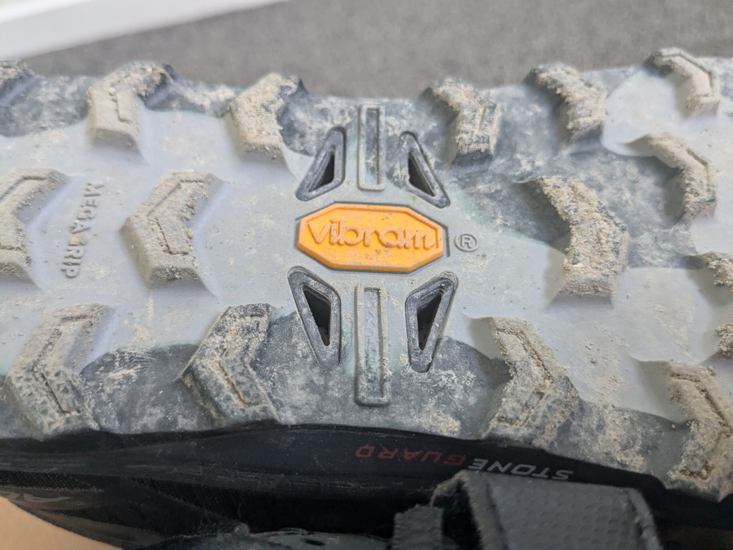 Altra King Mt 2 Drainage