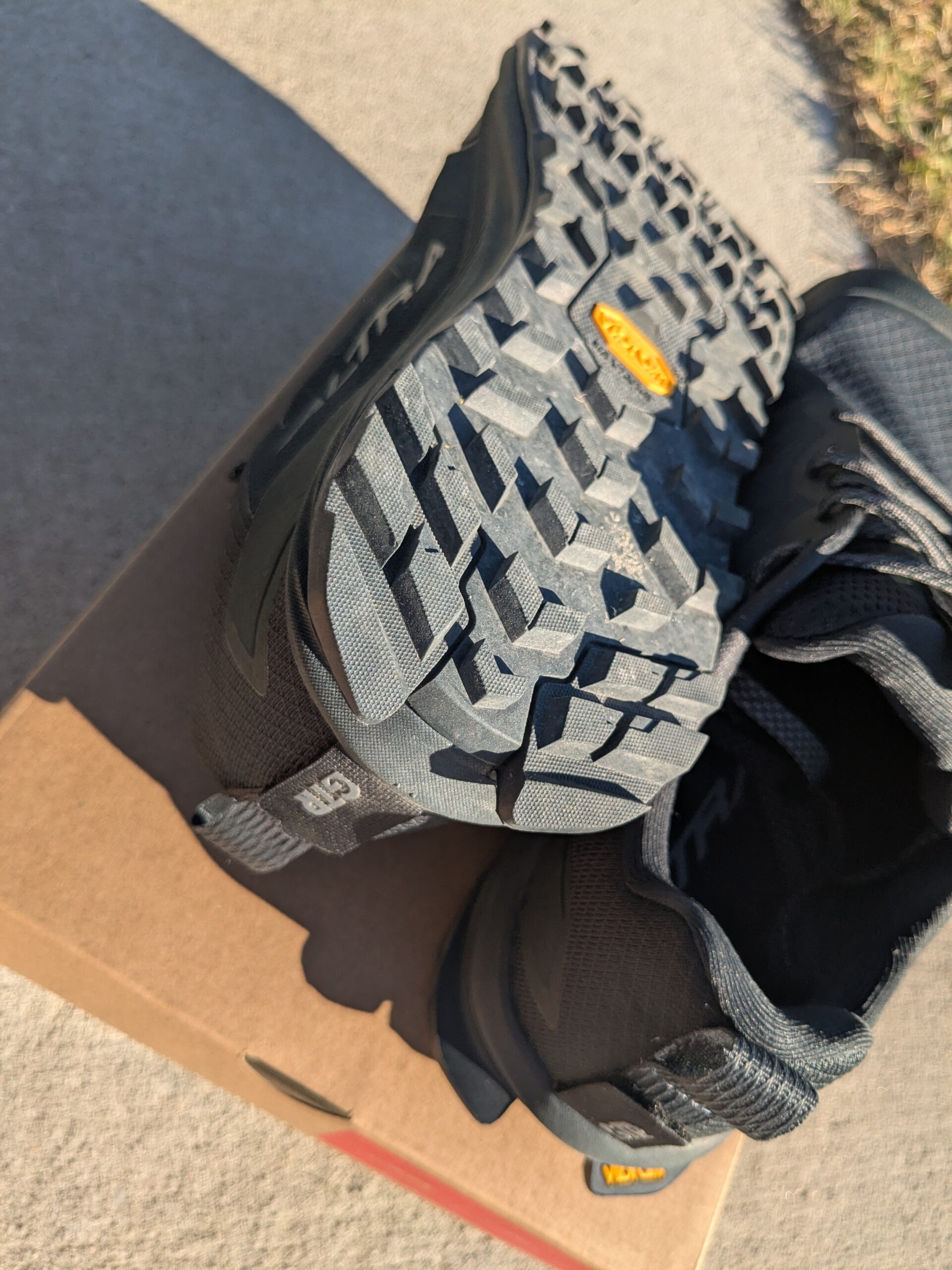 Altra Lone Peak 9+ heel design for pack-bearing hiking