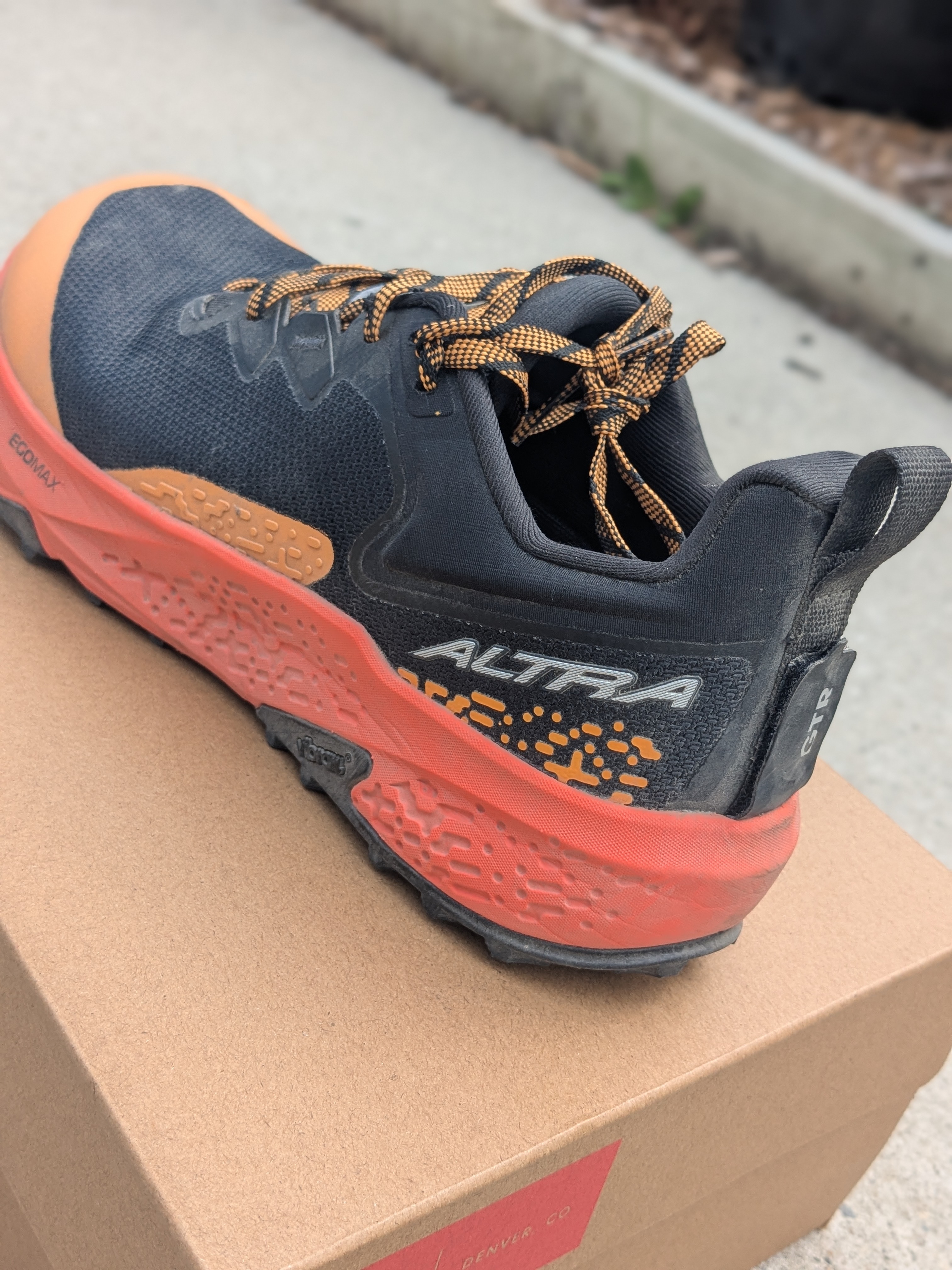 Altra Timp 6 heel cup and sidewall detail