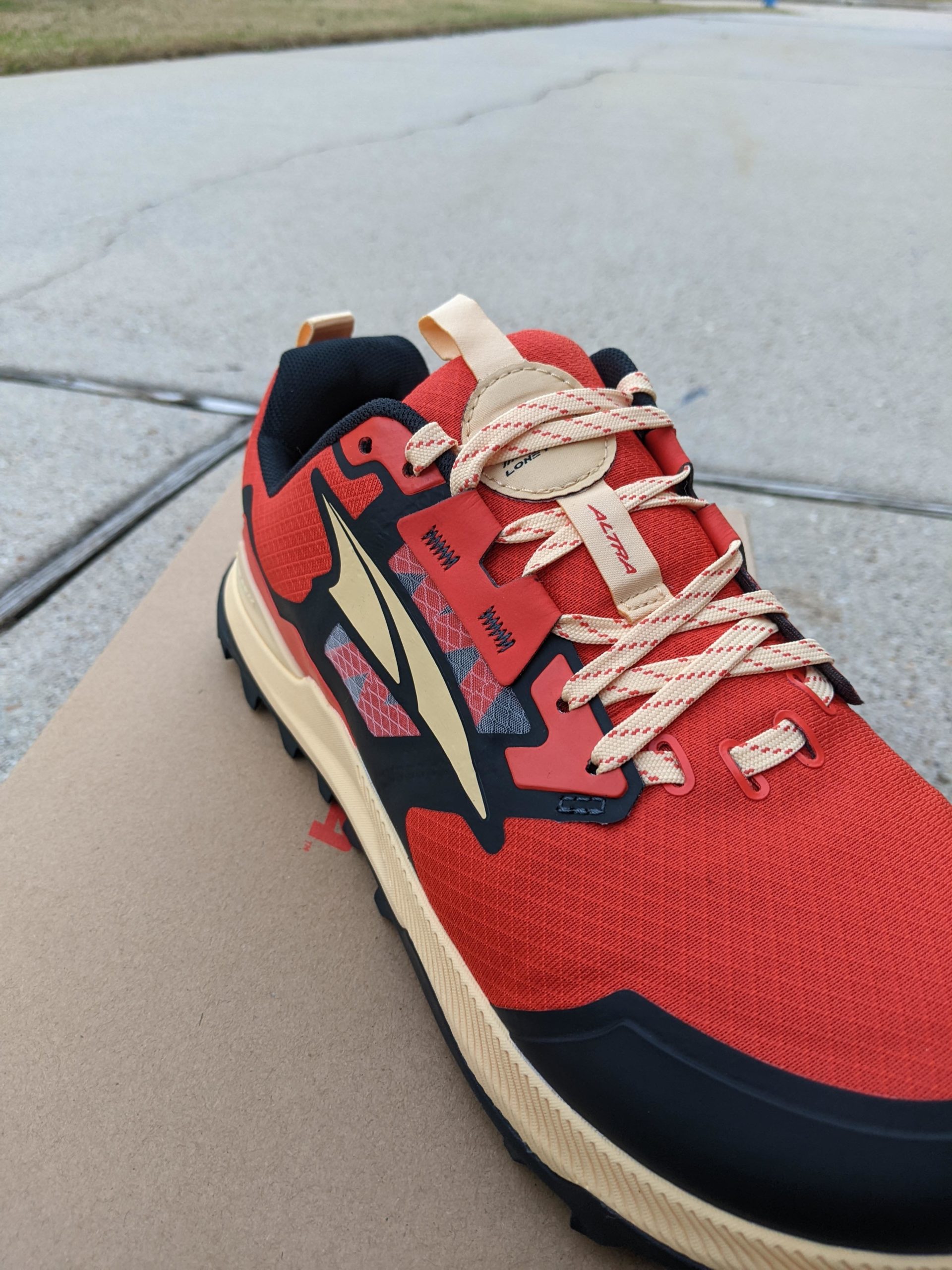 Altra Lone Peak 7 upper