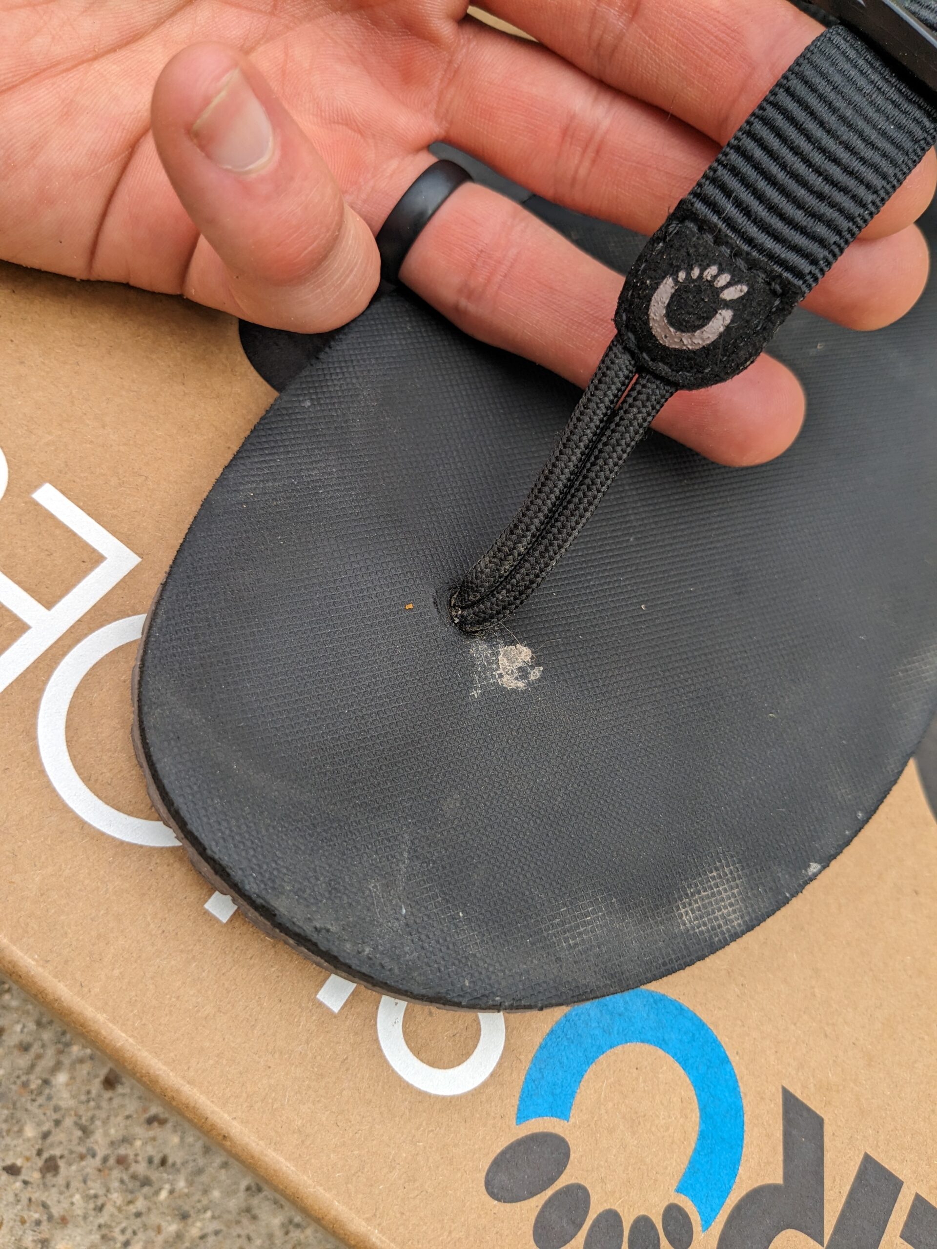 xero shoes h trail toe post